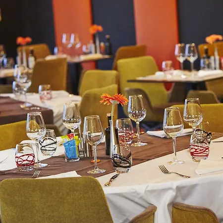 Kyriad Clermont Ferrand Nord - Hotel