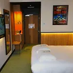 Hotel Kyriad Clermont Ferrand Nord - Riom