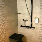 里永基克莱蒙费朗北里亚德酒店