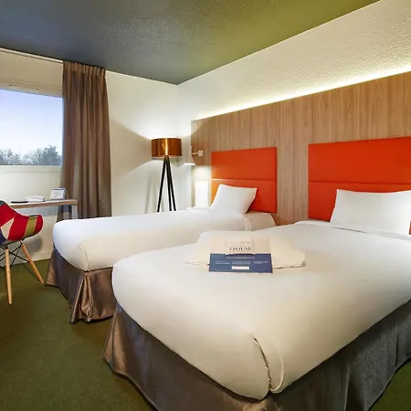 Kyriad Clermont Ferrand Nord - 3* Riom