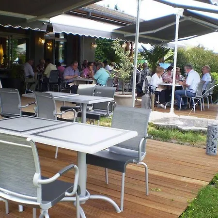 Kyriad Clermont Ferrand Nord - 3* Riom