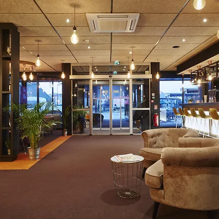 Hotell Kyriad Clermont Ferrand Nord -