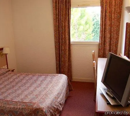 Kyriad Clermont Ferrand Nord - Otel