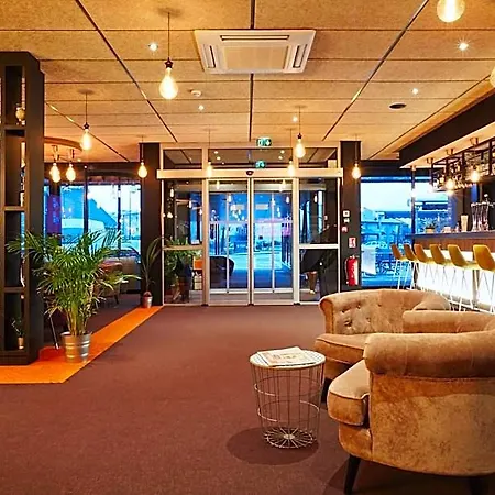 Kyriad Clermont Ferrand Nord - Hotel 3*