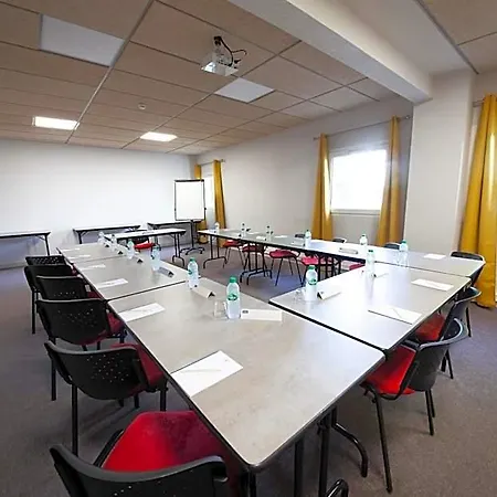 호텔 Kyriad Clermont Ferrand Nord -