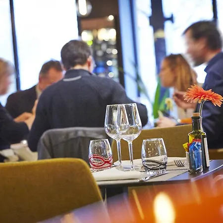 Kyriad Clermont Ferrand Nord - Otel