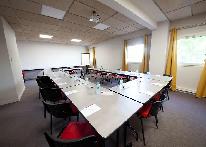 Kyriad Clermont Ferrand Nord - Hotel Riom