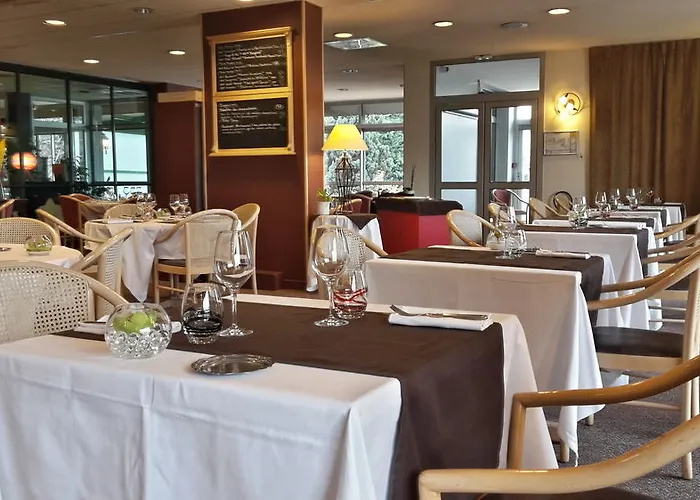 Kyriad Clermont Ferrand Nord - Riom